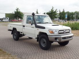 Toyota-Land-Cruiser-VDJ79L-V8-4x4-3